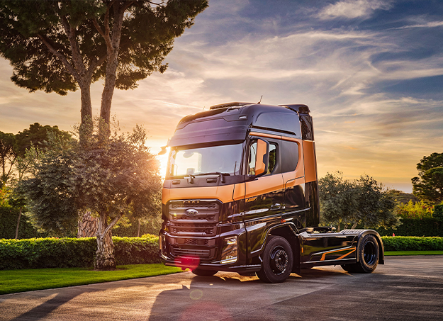 Amplitude-Auto-Ford-Trucks-F-Max-Select