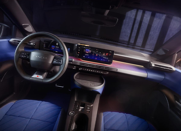 Amplitude-Auto-Lancia-Ypsilon-HF