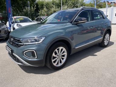 Voir le détail de l'offre de cette VOLKSWAGEN T-Roc 1.5 TSI EVO 150ch Style DSG7 de 2022 en vente à partir de 240.4 €  / mois