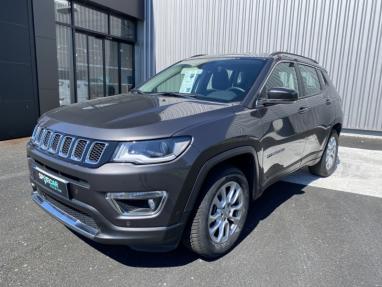 Voir le détail de l'offre de cette JEEP Compass 1.3 GSE T4 190ch Limited 4xe PHEV AT6 de 2020 en vente à partir de 23 899 € 