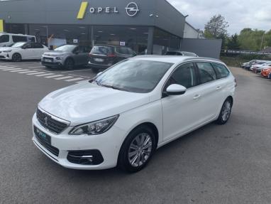 Voir le détail de l'offre de cette PEUGEOT 308 SW 1.2 PureTech 130ch Allure S&S de 2019 en vente à partir de 178.33 €  / mois