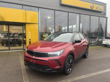 Voir le détail de l'offre de cette OPEL Grandland X 1.2 Turbo Hybrid 136ch GS Light e-DCT6 de 2024 en vente à partir de 40 200 € 