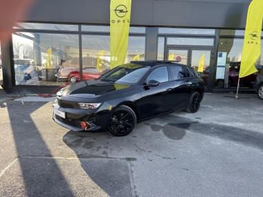 Voir le détail de l'offre de cette OPEL Astra 1.2 Turbo Hybrid 136ch GS e-DCT 6 de 2024 en vente à partir de 32 399 € 