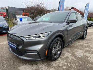 Voir le détail de l'offre de cette FORD Mustang Mach-E 294ch Extended Range 99kWh 7cv de 2021 en vente à partir de 322.71 €  / mois