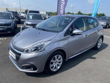 Voir le détail de l'offre de cette PEUGEOT 208 1.5 BlueHDi 100ch E6.c Active Business S&S BVM5 86g 5p de 2019 en vente à partir de 9 999 €