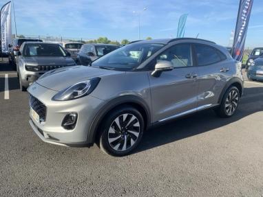Voir le détail de l'offre de cette FORD Puma 1.0 EcoBoost 125ch S&S mHEV Titanium Powershift de 2023 en vente à partir de 21 999 €