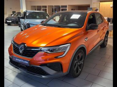 Voir le détail de l'offre de cette RENAULT Arkana 1.6 E-Tech 145ch RS Line -21B de 2022 en vente à partir de 223.25 €  / mois