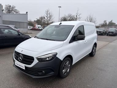 Voir le détail de l'offre de cette MERCEDES-BENZ Citan Combi 110 CDI Long Pro BVA de 2024 en vente à partir de 255.38 €  / mois